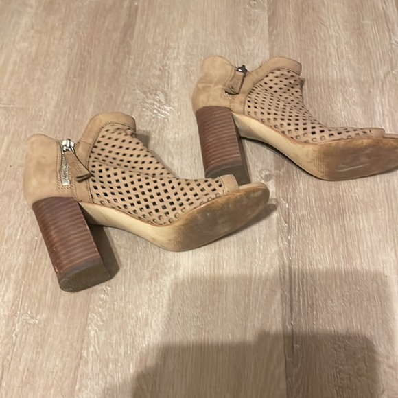 Guess shoes - Picture 3 of 4